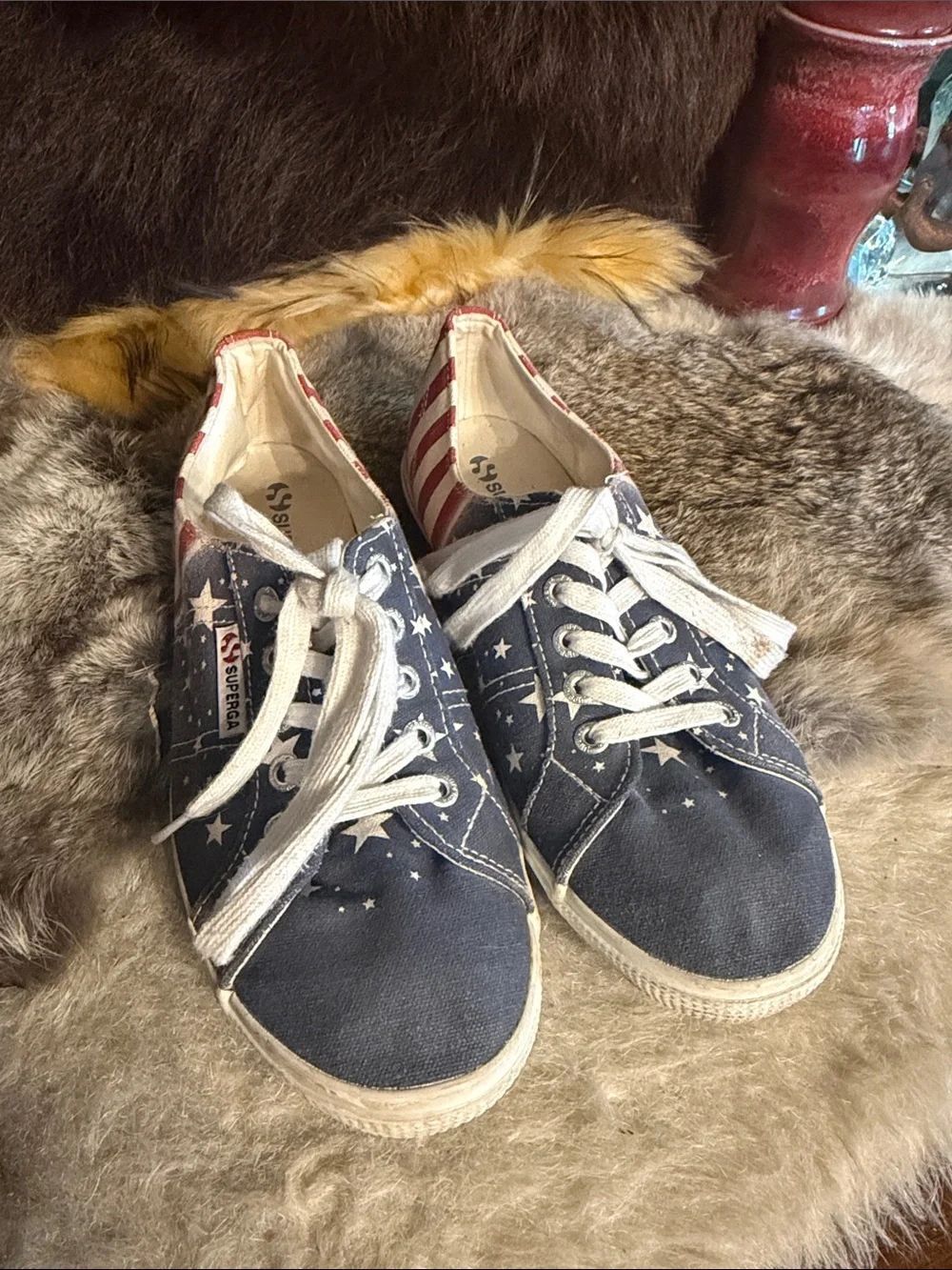 Superga Navy Star-Print Canvas Sneakers with Flag Accent 39/8 (UBUPK)